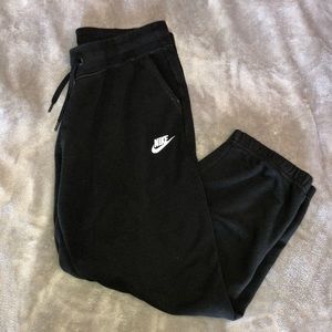 Nike fleece lined joggers